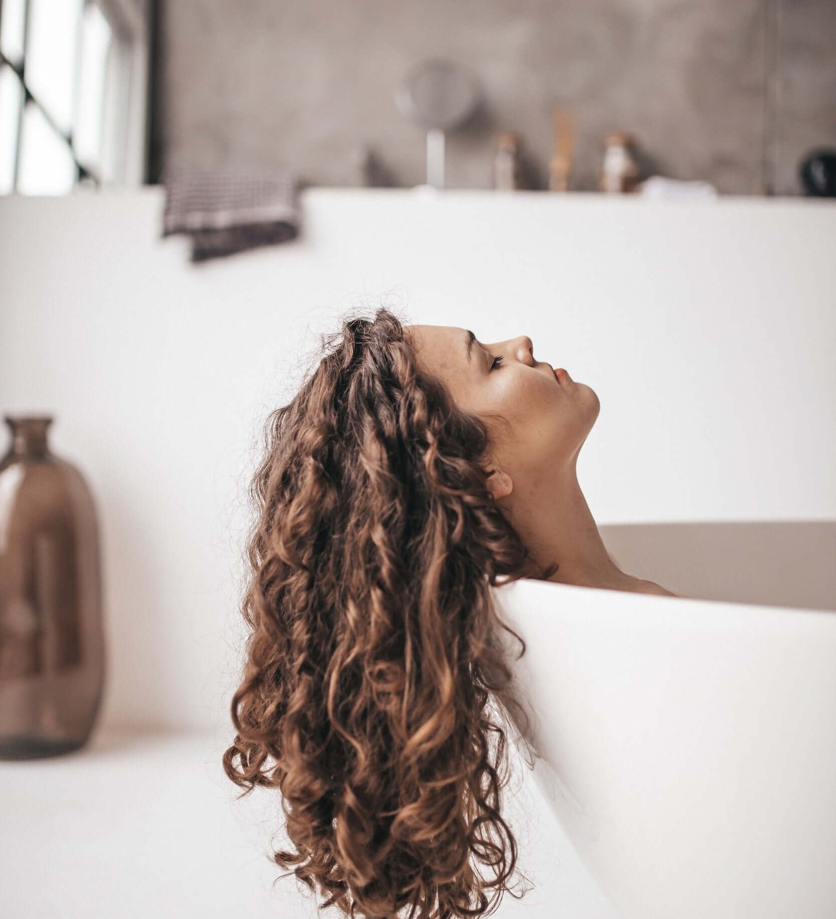 9 Self-Soothing Micro-Practices for Anxiety We know that many of you have made the switch from coffee to cacao to help with anxiety, and it’s not surprising given the effects caffeine can have on the nervous system. In Australia alone, 32.0% of females an